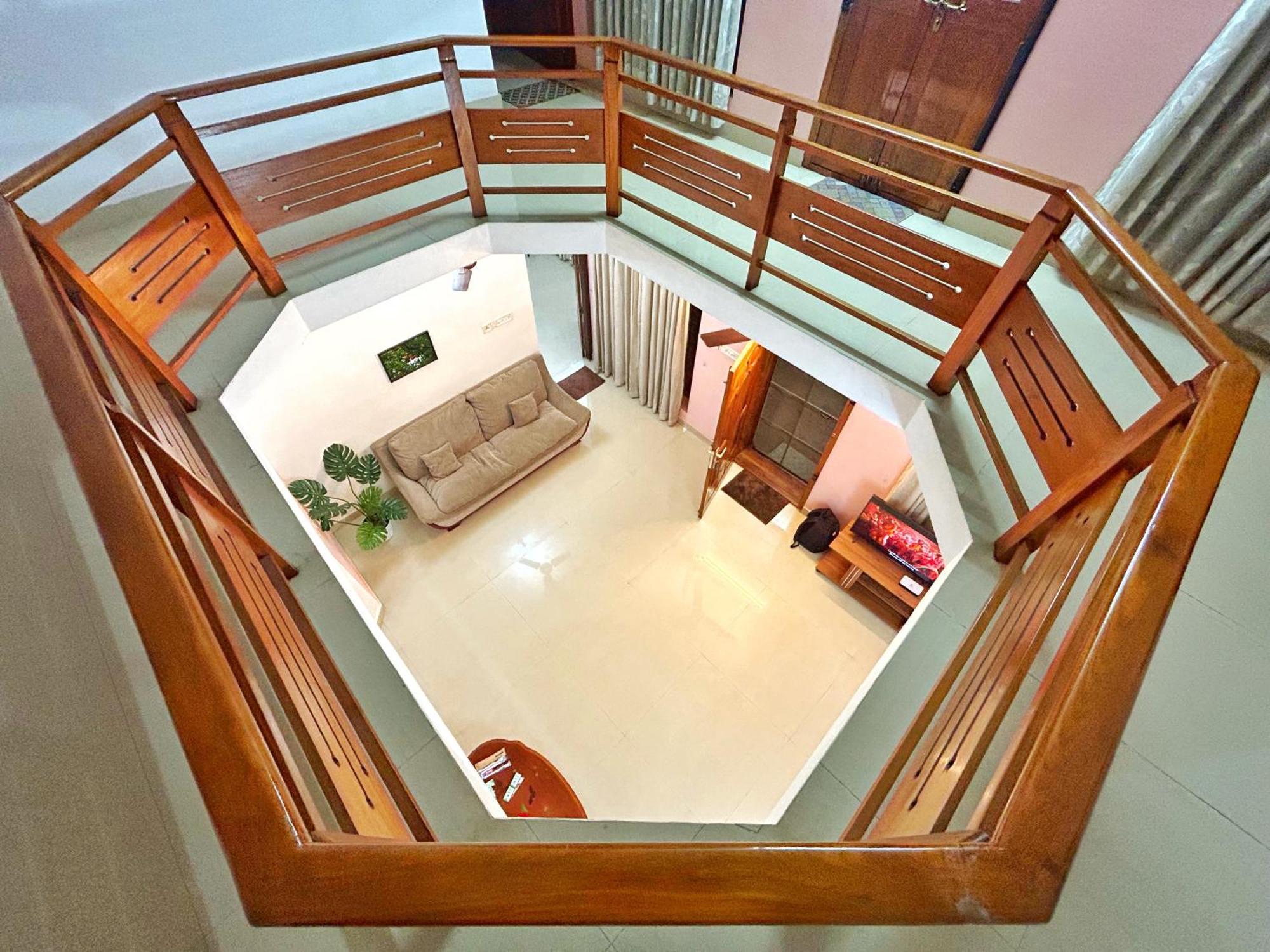 La Casa Trivandrum 4 Bhk Ac Luxury Villa At City Centre, Just 6 Kms To Airport Thiruvananthapuram Eksteriør bilde